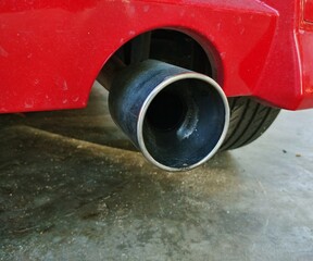 Car exhaust pipe 