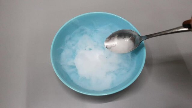 Dry Ice Reaction in Water Experiment