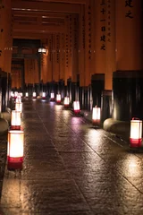 Fototapeten Red torii gate of the shrine at night © SK