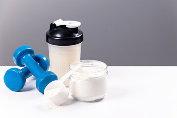 Sports nutrition: drink with proteins (collagen)