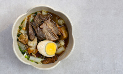 Rolled rice noodle, Pork soup with egg