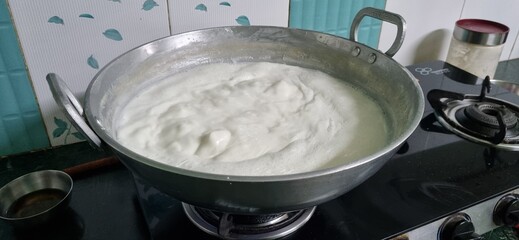 Boiling milk