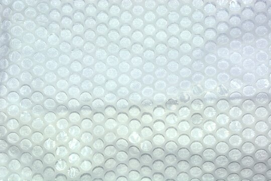 Security  wrapping bubble paper for securing postal items or goods