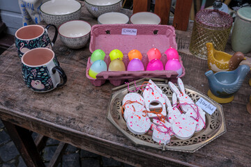 &OElig;ufs color&eacute;s