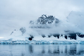 Frozen landscapes of Antarctica 
