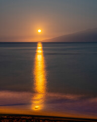 Maui Moonset
