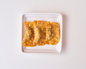 A wide variety of delicious, appetizing menus in the restaurant, presented in a simple, warm and healthy manner.