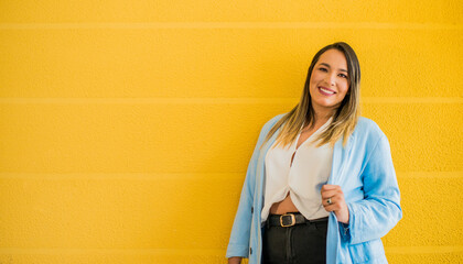 retrato de mujer casual y elegante 