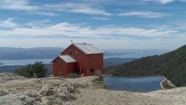 Parque nacional Nauel Huapi. Paso del tiempo en el Refugio Frey