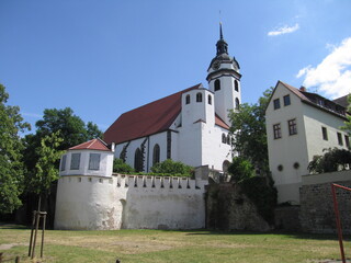 Naklejka premium Stadtmauer und Marienkirche in Torgau