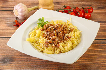 Bolognese pasta with beef meat and cheese