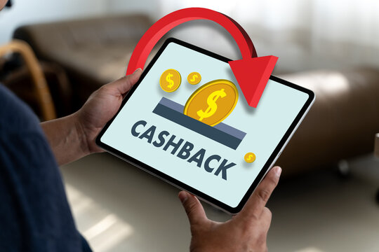 male using cell phone  Shopping and Cashback concept Money refund