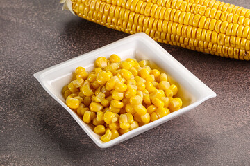 Marinated corn in the bowl