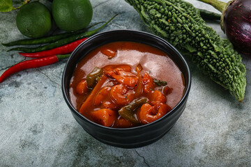 Thai red curry with prawn
