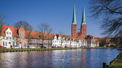 Lübeck Trave und Dom HD