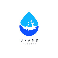 Water drop icon, can be used for logo or brand name, vector illustration. - 763919025