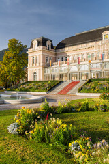Obraz premium Kongress und Theaterhaus, Kurpark, Bad Ischl, Salzkammergut, Oberösterreich, Österreich