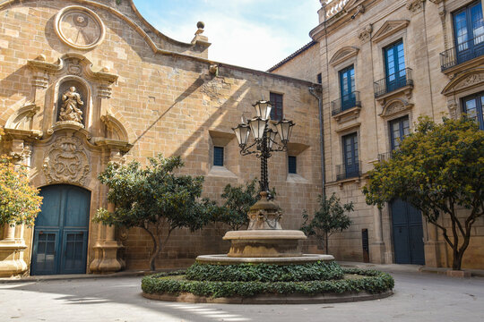 Plaza de obispo in Solsona, Catalunya Spain, with the fountain and the lamp in the middle of the square