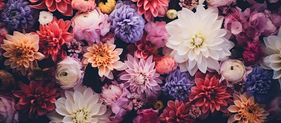 Schilderijen op glas A vibrant bouquet of assorted multicolored flowers © Ilgun