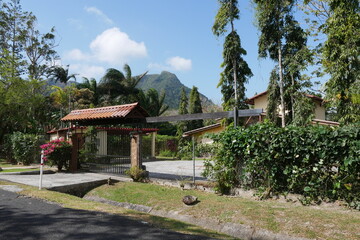 Stadt El Valle de Antón in der Caldera in den tropischen Bergen in Panama