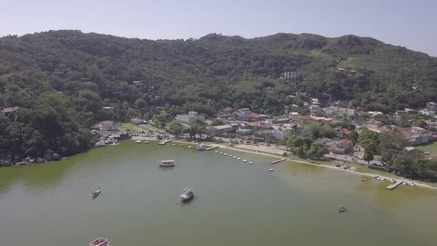 Lagoa da Concei&ccedil;&atilde;o Floripa Florianopolis Rendeiras Drone Standup Paddle Canoa Havaiana Barco Caiaque Natureza Turismo Atrativos Cultura Esporte Divers&atilde;o Ecoturismo Passeios Paisagem Surf Recrea&ccedil;&atilde;o
