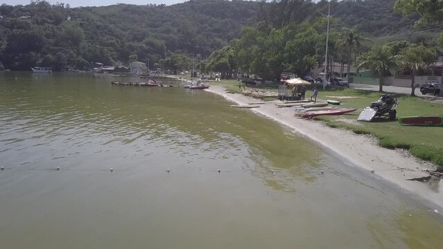 Lagoa da Concei&ccedil;&atilde;o Floripa Florianopolis Rendeiras Drone Standup Paddle Canoa Havaiana Barco Caiaque Natureza Turismo Atrativos Cultura Esporte Divers&atilde;o Ecoturismo Passeios Paisagem Surf Recrea&ccedil;&atilde;o