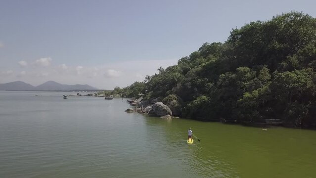 Standup Paddle Lagoa da Concei&ccedil;&atilde;o Floripa Florianopolis Rendeiras Drone Canoa Havaiana Barco Caiaque Natureza Turismo Atrativos Cultura Esporte Divers&atilde;o Ecoturismo Passeios Paisagem Surf Recrea&ccedil;&atilde;o