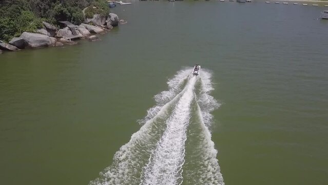Lagoa da Concei&ccedil;&atilde;o Floripa Florianopolis Rendeiras Drone Standup Paddle Canoa Havaiana Barco Caiaque Natureza Turismo Atrativos Cultura Esporte Divers&atilde;o Ecoturismo Passeios Paisagem Surf Recrea&ccedil;&atilde;o