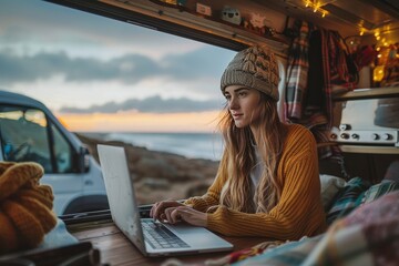 Leverage Digital Marketing and Affiliate Marketing Insights in Your Nomadic Journey: Discover How Gig Economy, Online Learning, and Digital Assets Contribute to a Successful Remote Collaboration - obrazy, fototapety, plakaty