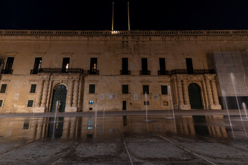 The fountain in front of the Grand Master's Palace, Valletta, Malta, at night