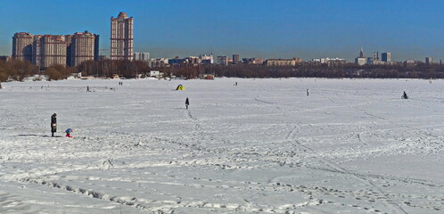 Winter holidays on the Moscow River