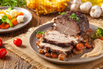 Whole roasted pork neck, stewed in wine with vegetables. - 764768236