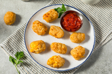 Deep Fried Macaroni and Cheese Bites