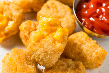 Deep Fried Macaroni and Cheese Bites