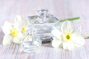vials with narcissus essential oil