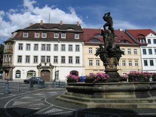 Fototapeta premium Samariterinbrunnen in der Zittauer Neustadt in Zittau