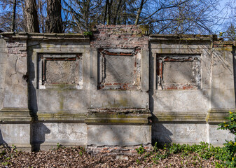 alte Grabmäler,  Kirchof 1 der Evangelischen Georgen-Parochialgemeinde, Greisfswalder Straße,...