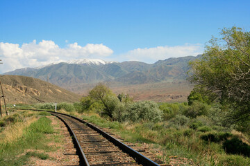 Rail to nowhere