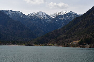 Schöne Landschaft am Ledrosee im Trentino - obrazy, fototapety, plakaty