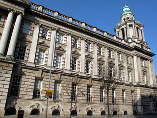 Fototapeta na wymiar City Hall from Donegal square street - Belfast city - County Antrim - Northern Ireland - UK