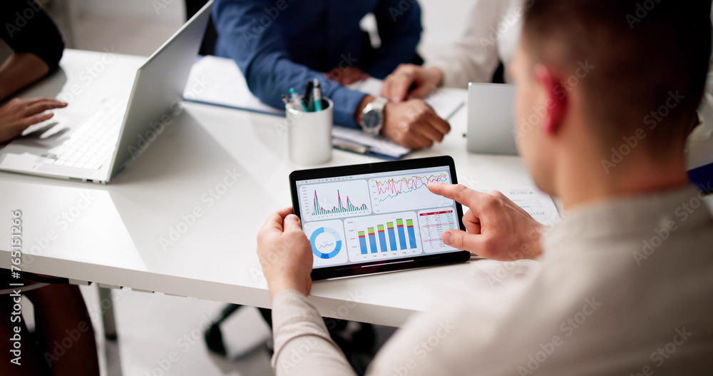 Poster Predictive Business Analytics On Tablet Computer