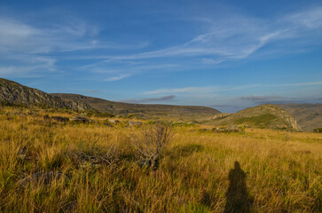 Mountains in the state of Minas Gerais in Brazil. They are part of the Serra do Cipó region.