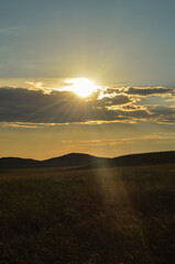 Obraz premium Sunlight at dusk in the mountains of the Serra do Cipó region in Minas Gerais, Brazil