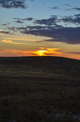 Fototapeta premium Sunlight at dusk in the mountains of the Serra do Cipó region in Minas Gerais, Brazil
