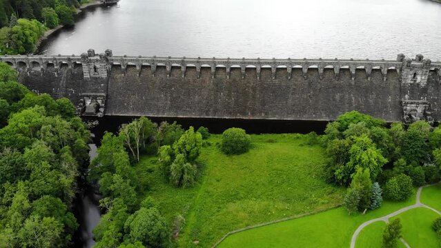 Dam of the lake Llyn Vyrnwy reservoir, Oswestry, Wales