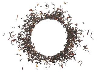 Pile dry black tea in shape circle isolated on white, top view - obrazy, fototapety, plakaty
