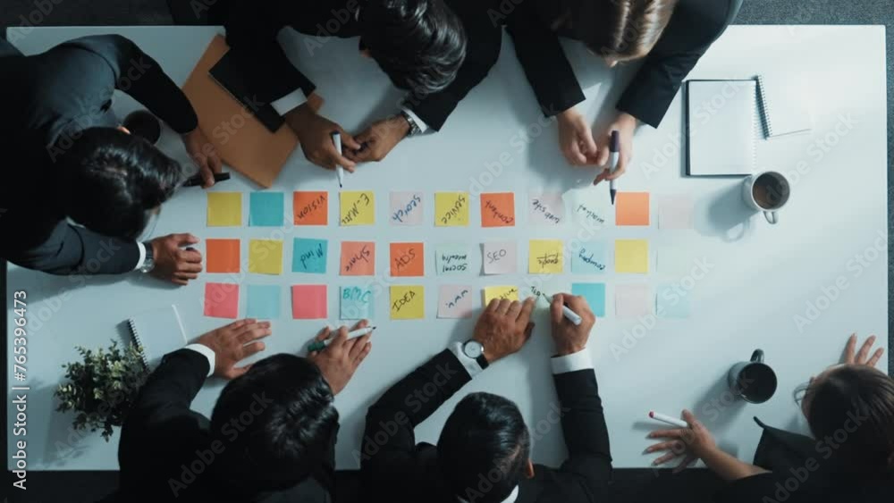 Poster smart cooperate business people writing and brainstorming business idea by using sticky notes. top v