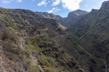 Naklejka premium Teufelsschlucht mit Wanderweg auf Teneriffa