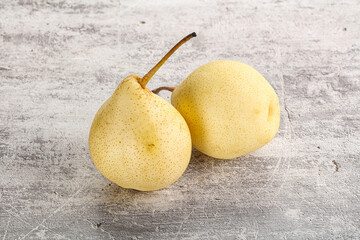 Natural organic Chinese yellow pears