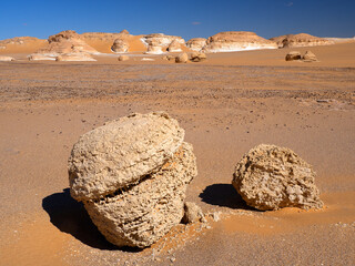 Fototapeta na wymiar White Desert National Park, Libyan Desert, Egypt